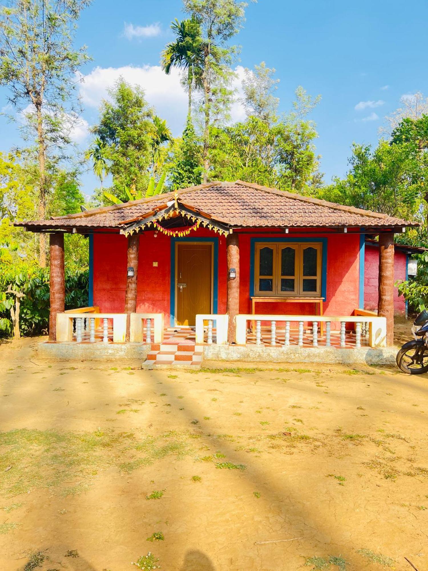 Preetham Homestay Kushālnagar Exterior photo