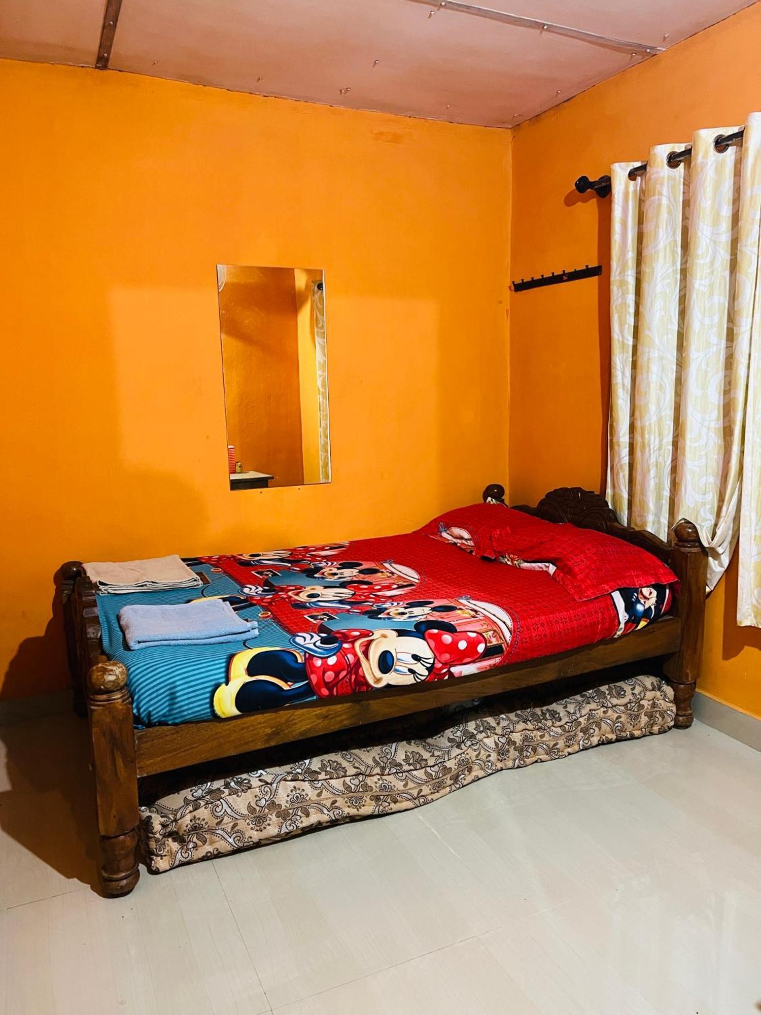 Preetham Homestay Kushālnagar Exterior photo